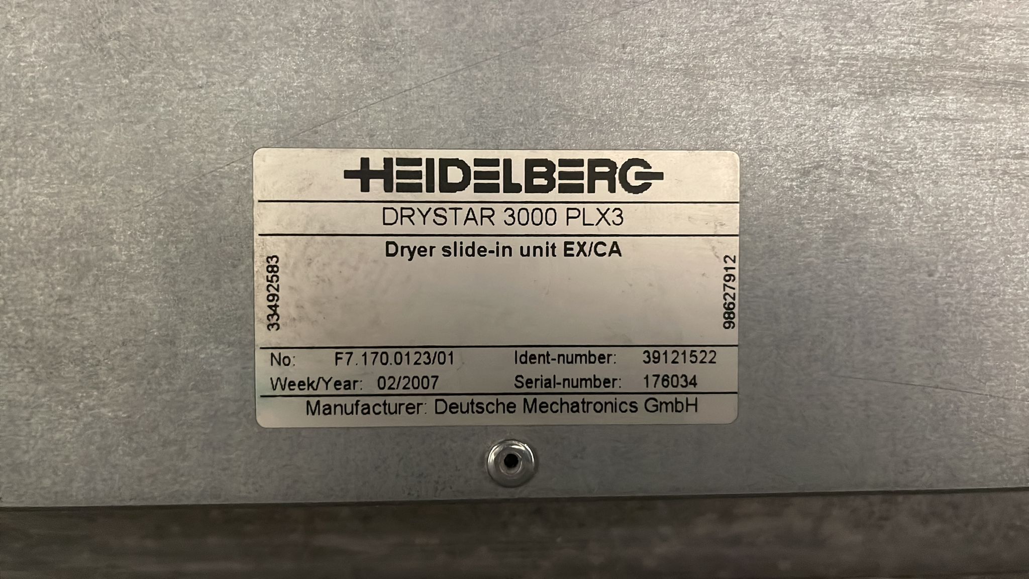 Heidelberg SM102-10 P6+LX2 Year 2006 Size 