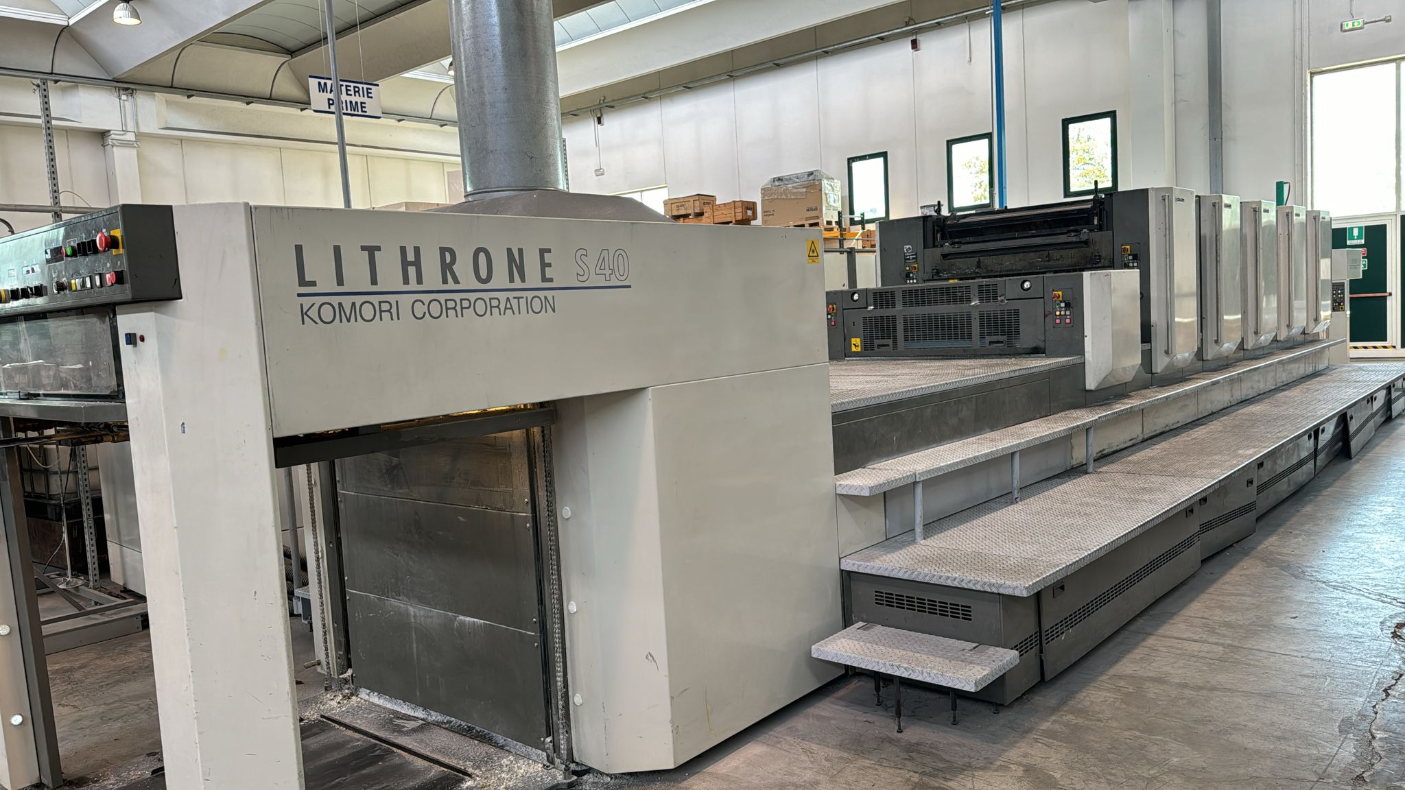 Komori LITHRONE LS 40-5 HC Year 2003 Size 