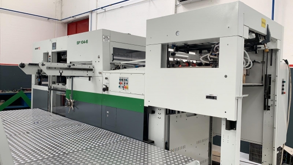 One Automatic Die-Cutting machine Bobst SP 104 E 2004 fully rebuilt to Usa packaging printer